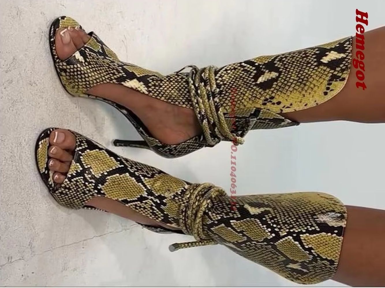 Yellow Snake Print Gladiator S - Women'S Shoes Yellow 评论和价格