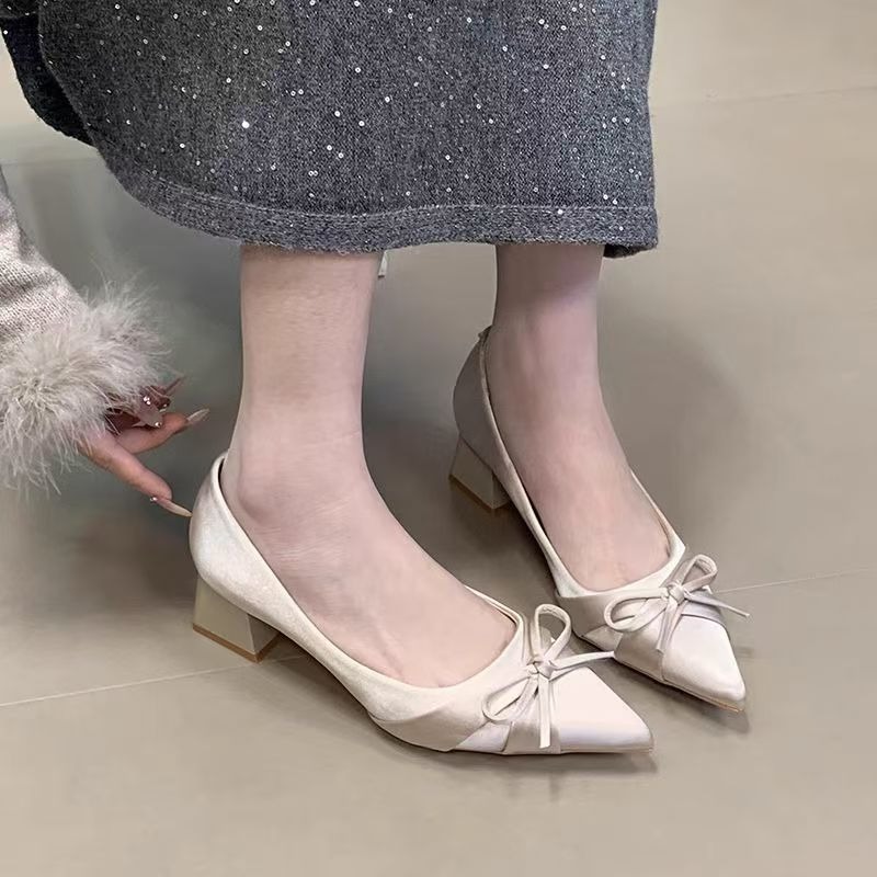 Retro Mid-length Single Shoes  - Women'S Heels 评论和价格
