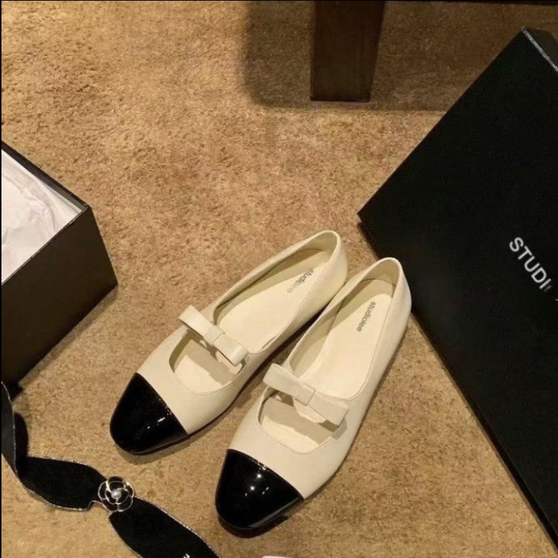 2026Sheepskin Flat Bottom  Jan - Women'S Heels 评论和价格