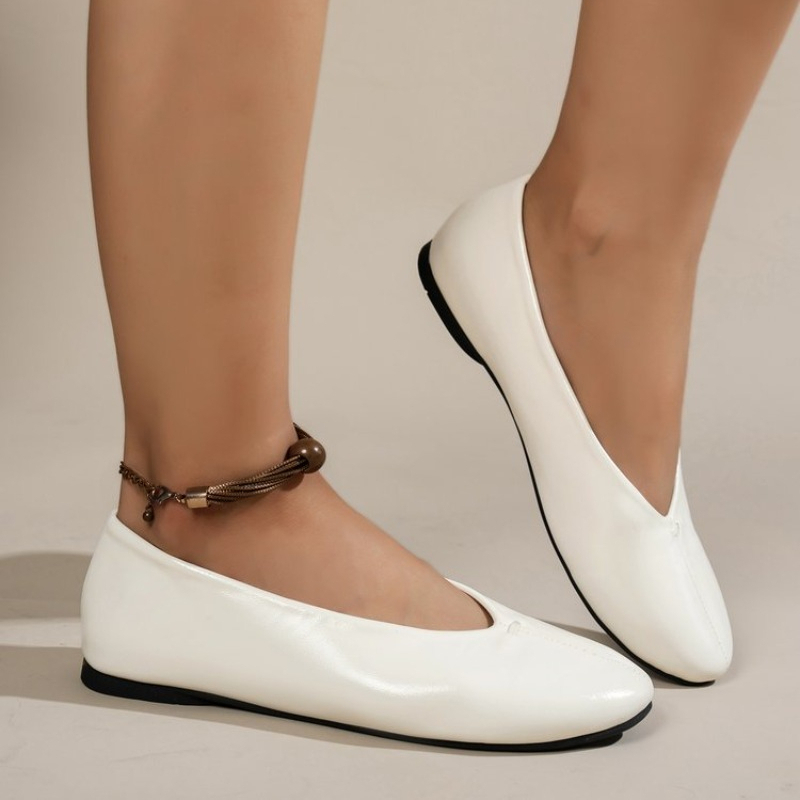 Comfort Round Toe Shallow Shoe - Women'S Heels 评论和价格